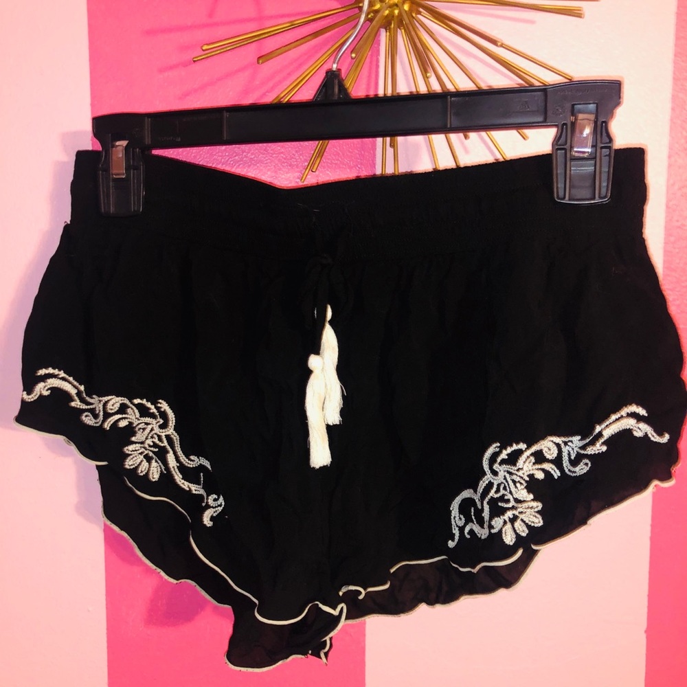 Vera Wang Boho Comfy Shorts!